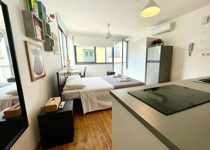 Irida - Down Town * 尼科西亚